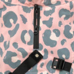 PAIKKA Visibility Hunderegenmantel Pink Leo